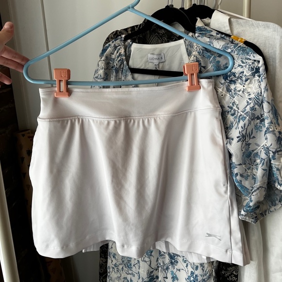 White Tennis/Golf Skirt - Picture 2 of 5